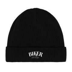 Die MarketPrint Mütze "Biker" ist eine schwarze doppellagige Strick Beanie mit umgeschlagener Krempe und fettem, weißem "BIKER LIFESTYLE" Schriftzug auf der Vorderseite.