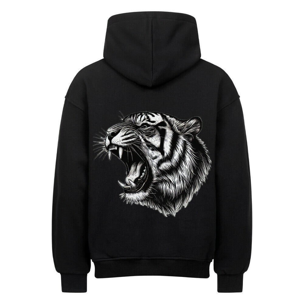 Der MarketPrint Oversized Hoodie "Tiger" ist ein schwarzer, schwerer Baumwoll-Kapuzenpulli mit einer großen, detaillierten weißen und grauen Illustration eines brüllenden Tigerkopfes auf dem Rücken. Flach dargestellt, zeigt er das Design von hinten.