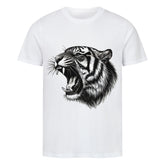 Das Premium Organic Shirt Tiger von MarketPrint ist ein weißes Bio-Baumwolle T-Shirt mit einem auffälligen schwarz-weißen brüllenden Tigerkopf-Print auf der Vorderseite - ideal für Fans von nachhaltiger Mode.