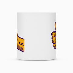 Die weiße Tasse "Daum hoch" von MarketPrint mit Duraglaze-Beschichtung zeigt eine gelbe Hand: links Daumen runter, rechts Daumen hoch - perfekt als langlebige Sublimationstasse für individuelle Designs.