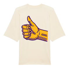 Das MarketPrint Premium Oversize Blast "Daum hoch" T-Shirt ist cremefarben, aus Bio-Baumwolle gefertigt und zeigt auf dem Rücken eine große gelbe Daumen-hoch-Hand in lila Umrandung. Das Shirt ist flach liegend abgebildet, die Rückseite ist sichtbar.